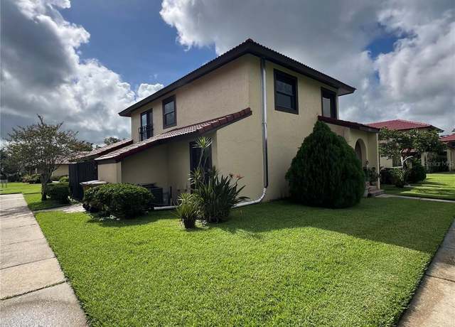 Property at 543 Hunter Cir, Kissimmee, FL 34758, 3 beds, 2.5 baths