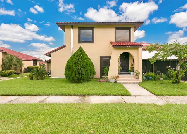 Property at 543 Hunter Cir, Kissimmee, FL 34758, 3 beds, 2.5 baths