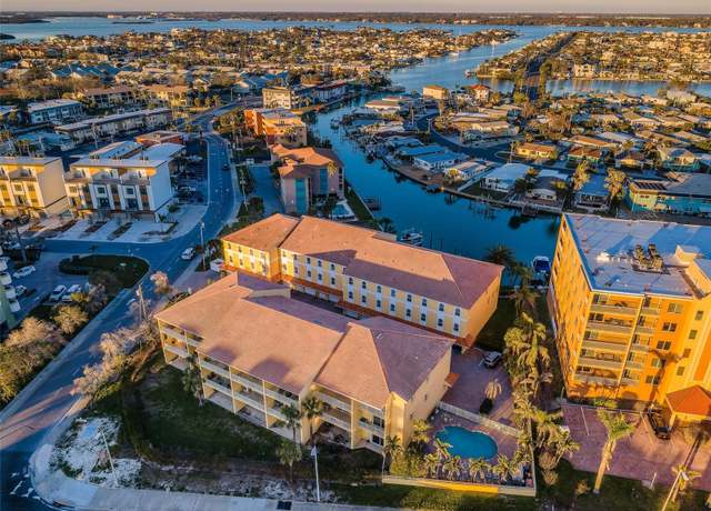 Property at 11595 Gulf Blvd #6, Treasure Island, FL 33706, 3 beds, 3 baths