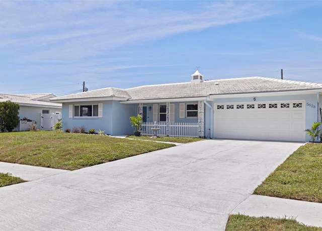 Property at 5628 Williams Blvd, Seminole, FL 33772, 3 beds, 2 baths