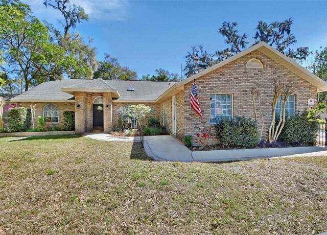 Property at 230 White Dove Ave, Orange City, FL 32763, 3 beds, 2 baths