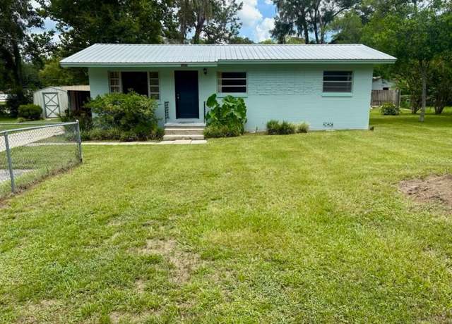 Property at 2605 NE 14th Ave, Ocala, FL 34470, 2 beds, 1 bath
