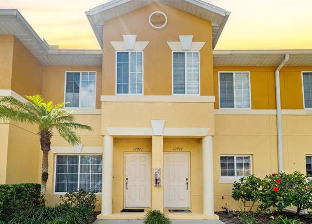 Property at 12971 Tigers Eye Dr, Venice, FL 34292, 2 beds, 2.5 baths