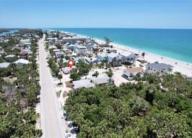 Property at 95 Coquina Ln, Englewood, FL 34223, 3 beds, 2 baths