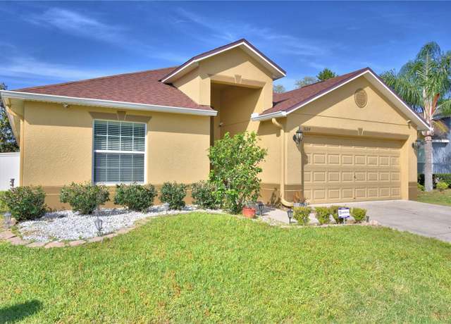 Property at 3684 Madbury Cir, Lakeland, FL 33810, 4 beds, 3 baths