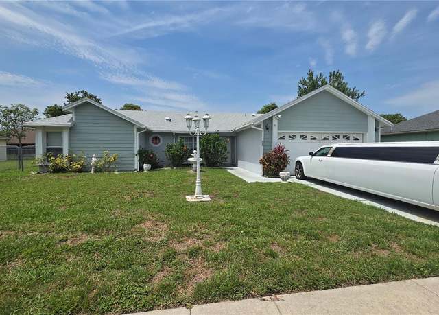 Property at 303 Silk Oak Dr, Kissimmee, FL 34743, 3 beds, 2 baths