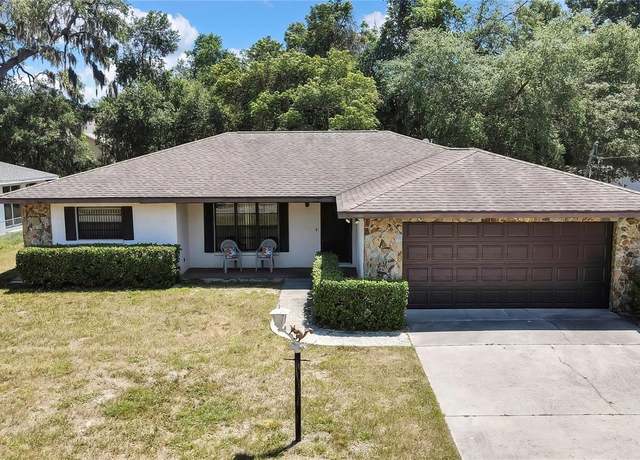 Property at 883 N Hollywood Cir, Crystal River, FL 34429, 3 beds, 2 baths