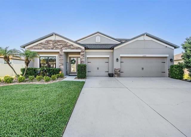 Property at 12745 Moorish Pl, Spring Hill, FL 34610, 4 beds, 3 baths