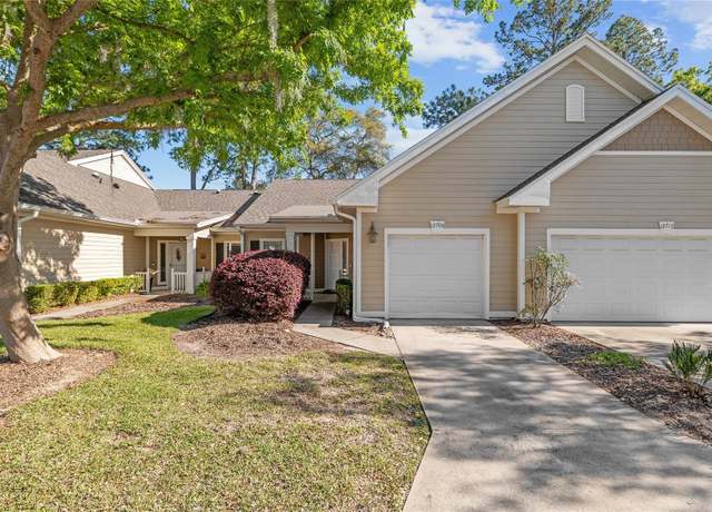 Property at 12705 NW 11th Pl, Newberry, FL 32669, 2 beds, 2 baths