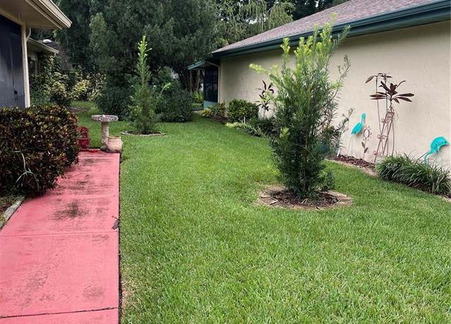 Property at 617 Wexford Ct, Winter Haven, FL 33884, 2 beds, 2 baths