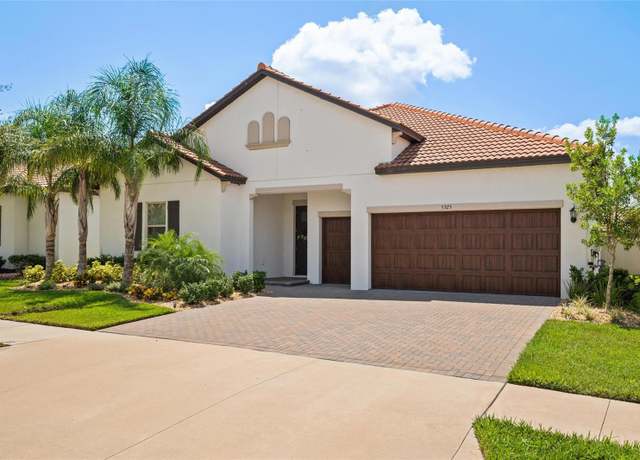 Property at 5325 Kelper Hook Ct, Wimauma, FL 33598, 3 beds, 2.5 baths