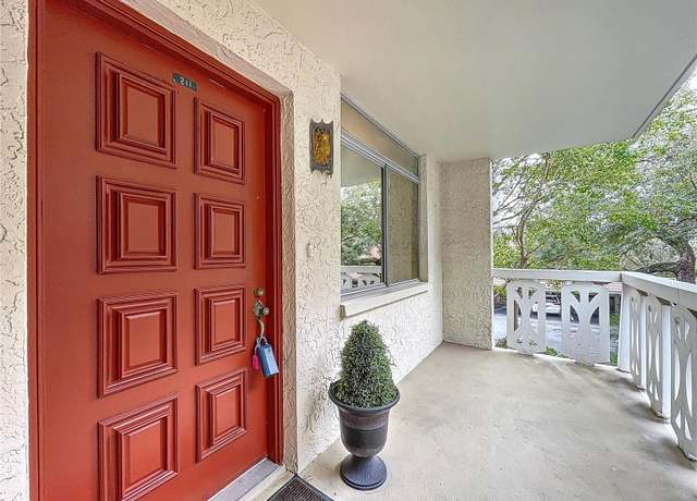 Property at 1012 Pearce Dr #211, Clearwater, FL 33764, 2 beds, 2 baths