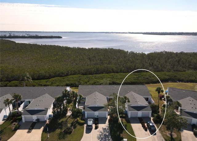 Property at 919 Waterside Ln, Bradenton, FL 34209, 2 beds, 2 baths