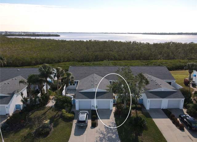 Property at 919 Waterside Ln, Bradenton, FL 34209, 2 beds, 2 baths