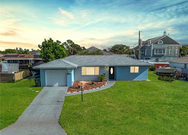 Property at 890 Ponderosa Rd, Venice, FL 34293, 2 beds, 2 baths