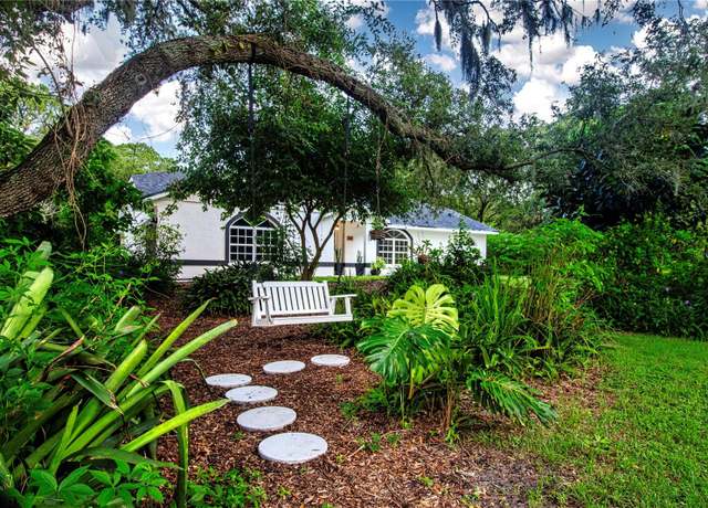Property at 3111 Arrowsmith Rd, Wimauma, FL 33598, 3 beds, 2 baths