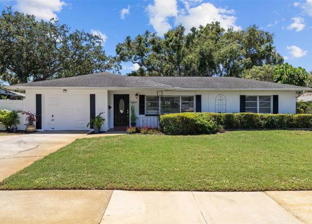 Property at 403 Althea Rd, Belleair, FL 33756, 2 beds, 2 baths