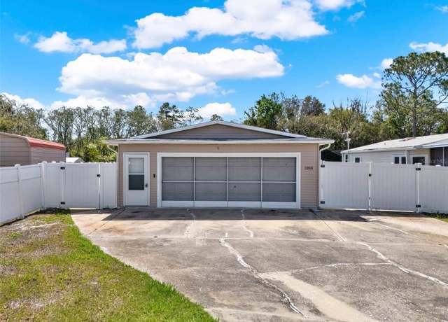 Property at 10930 Isaacs Ct, Leesburg, FL 34788, 3 beds, 2 baths
