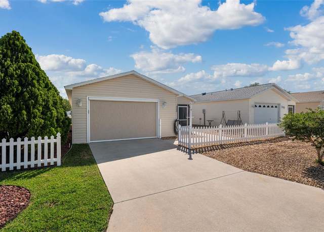 Property at 1622 Navidad St, The Villages, FL 32162, 2 beds, 2 baths
