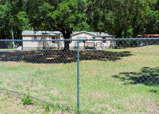 Property at 7225 Glen Meadow Dr, Lakeland, FL 33810, 3 beds, 2 baths