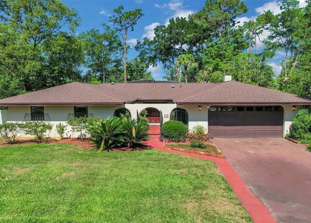 Property at 102 Ichabod Trl, Longwood, FL 32750, 4 beds, 2.5 baths