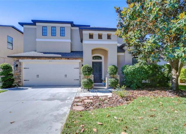 Property at 2515 Cross More St, Valrico, FL 33594, 6 beds, 3 baths