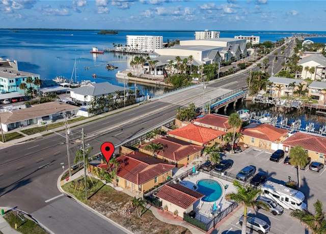 Property at 2600 N Paula Dr Unit 2B, Dunedin, FL 34698, 2 beds, 1 bath