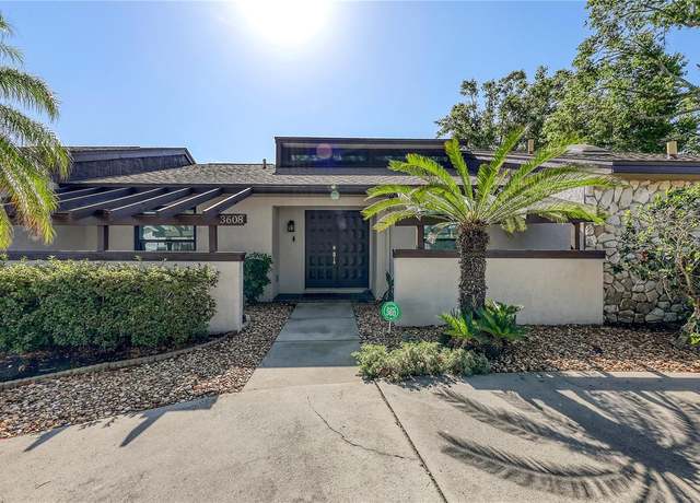 Property at 3608 Avenida Madera, Bradenton, FL 34210, 3 beds, 2.5 baths