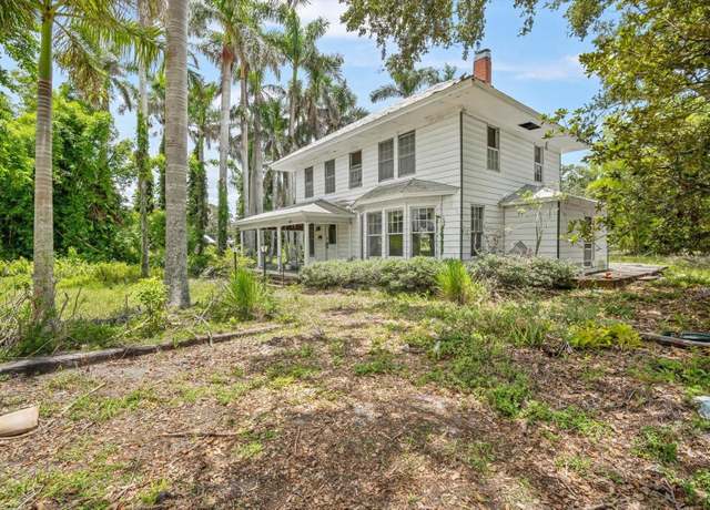 Property at 3601 Riverview Blvd, Bradenton, FL 34205, 4 beds, 2.5 baths