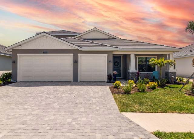 Property at 12857 Pinnacle Ln, Venice, FL 34293, 5 beds, 4 baths