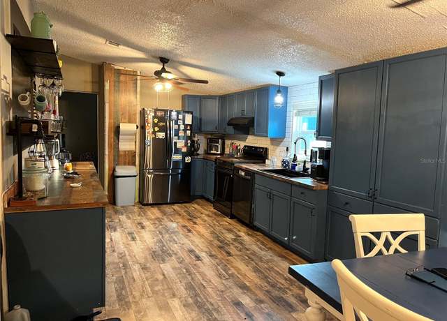 Property at 3051 Honeoye Trl, Lakeland, FL 33810, 3 beds, 2 baths