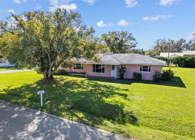 Property at 522 Wisconsin Ave, St Cloud, FL 34769, 2 beds, 2 baths