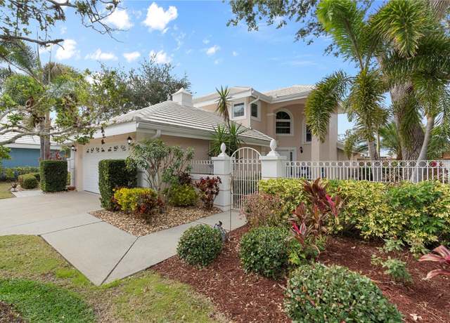 Property at 418 Cardiff Rd, Venice, FL 34293, 3 beds, 3 baths