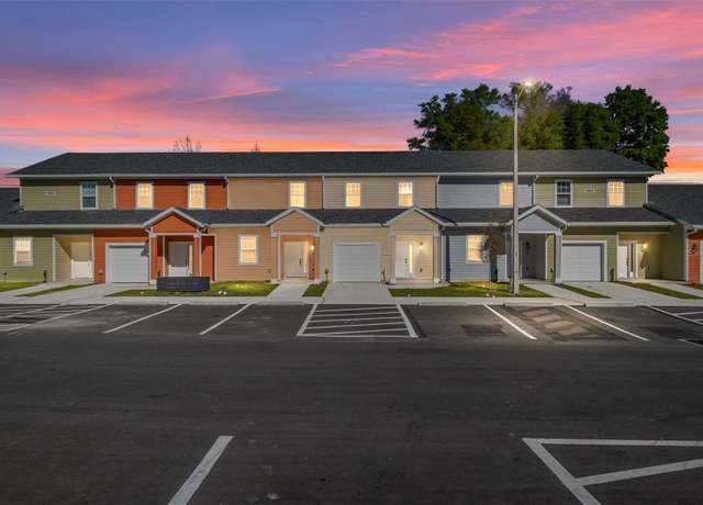 Property at 1583 NW 29th Rd #1, Gainesville, FL 32605, 2 beds, 2 baths