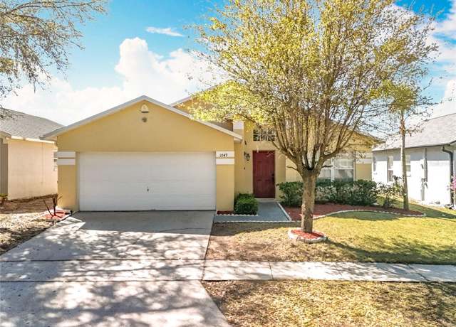Property at 1049 Winding Water Way, Clermont, FL 34714, 5 beds, 2.5 baths