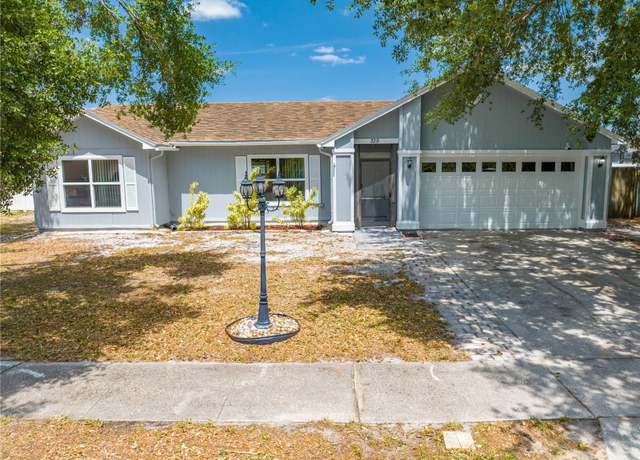 Property at 329 Drake Elm Dr, Kissimmee, FL 34743, 3 beds, 2 baths