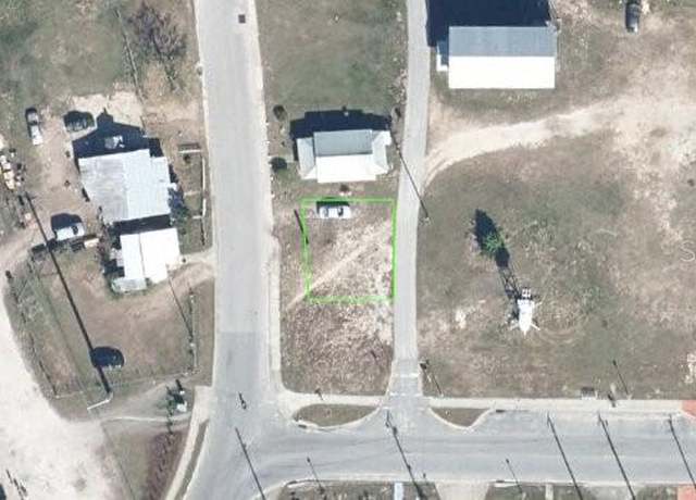 Property at 951 S Verona Ave, Avon Park, FL 33825
