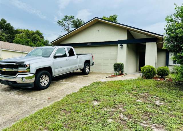 Property at 11232 Topaz St, Spring Hill, FL 34608, 2 beds, 2 baths