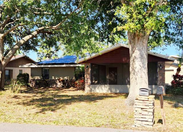 Property at 4918 Wales St, Lake Wales, FL 33859, 3 beds, 2 baths