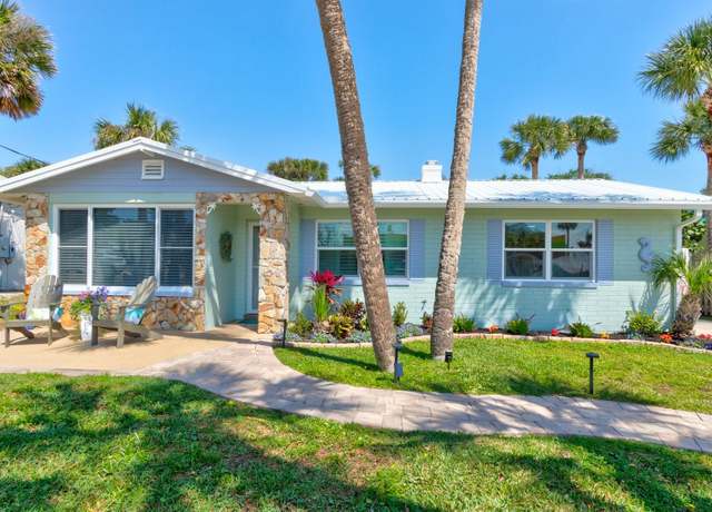 Property at 918 E 2nd Ave, New Smyrna Beach, FL 32169, 2 beds, 2 baths