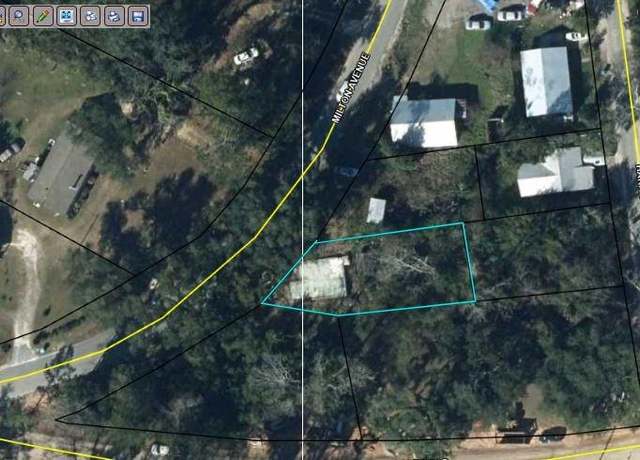 Property at 2916 Milton Ave, Marianna, FL 32448