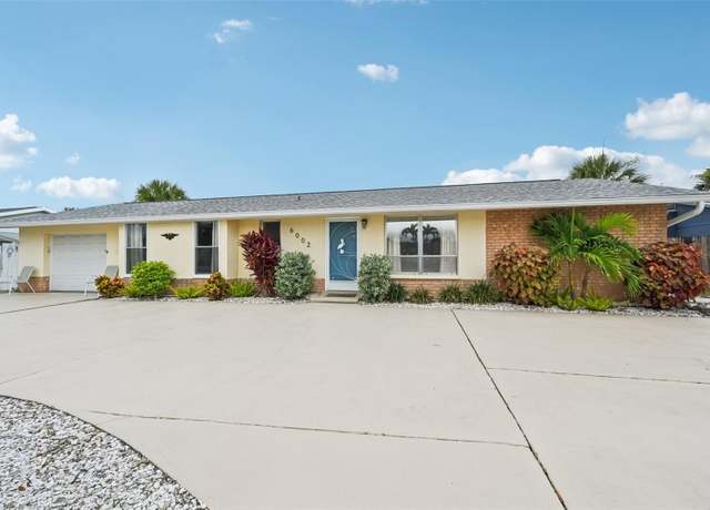 Property at 6002 34th Ave W, Bradenton, FL 34209, 2 beds, 2 baths