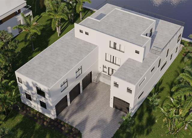 Property at 4718 Paradise Way S, St Petersburg, FL 33705, 7 beds, 7.5 baths