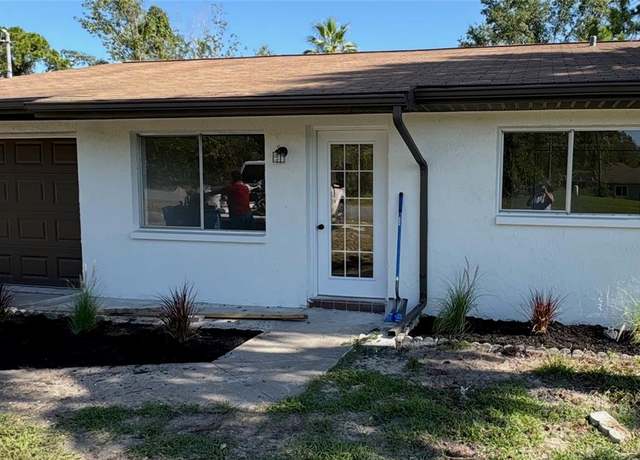 Property at 11031 Spoonbill Rd, Weeki Wachee, FL 34613, 2 beds, 1.5 baths