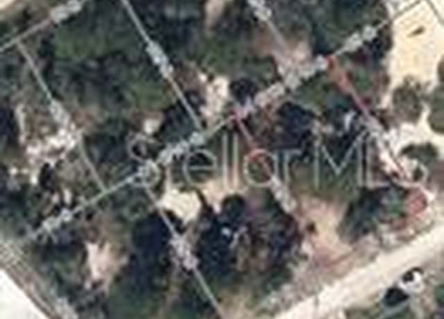 Property at 404 Tahiti Ln, Lake Placid, FL 33852