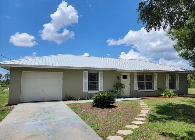 Property at 5037 S Obispo Cir, Labelle, FL 33935, 3 beds, 1 bath