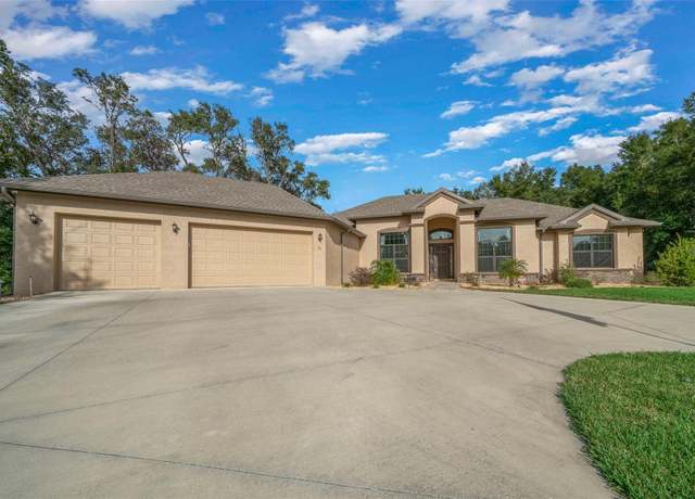 Property at 29 W Ipswich Ln, Hernando, FL 34442, 3 beds, 3 baths
