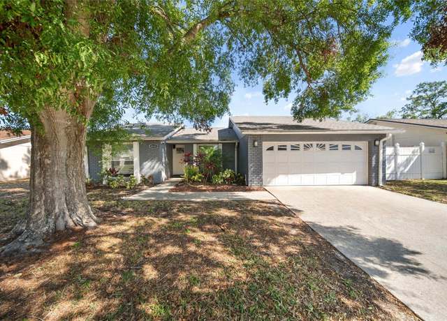 Property at 8024 Timberlane Dr, Tampa, FL 33615, 3 beds, 2.5 baths