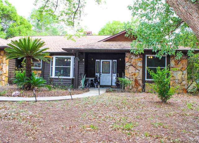 Property at 16536 Caldwell Ln, Spring Hill, FL 34610, 3 beds, 3 baths
