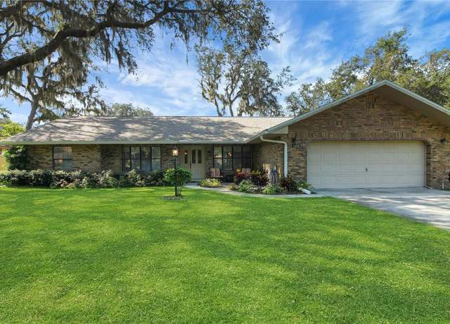 Property at 1515 Spanish Ave, Leesburg, FL 34748, 3 beds, 2 baths